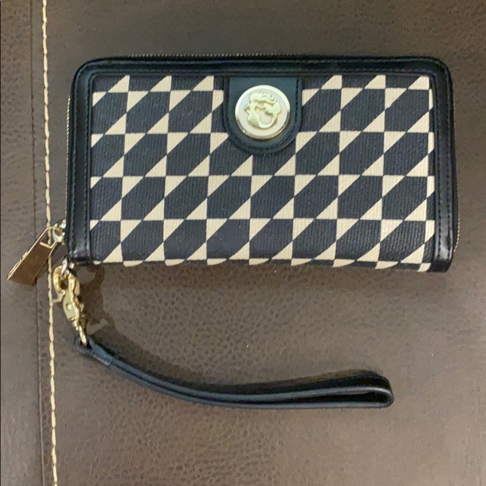 449 wallet